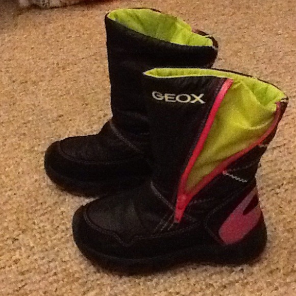 Goex toddler winter boots