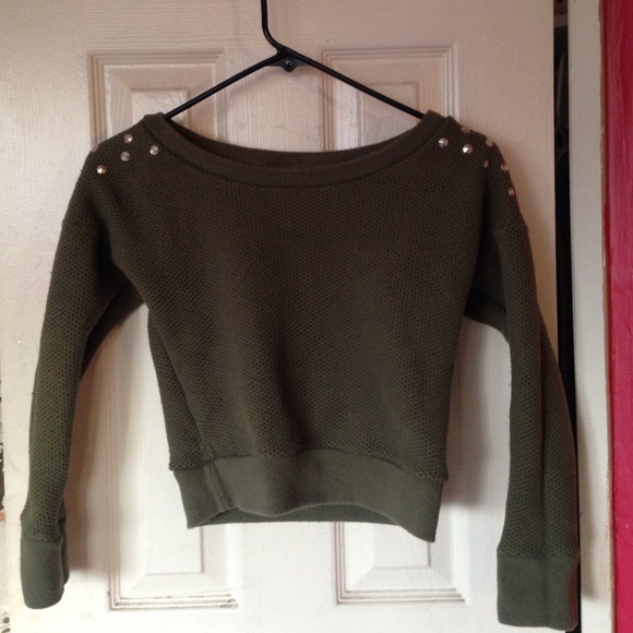 Long sleeve sweater
