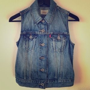 Levi denim vest