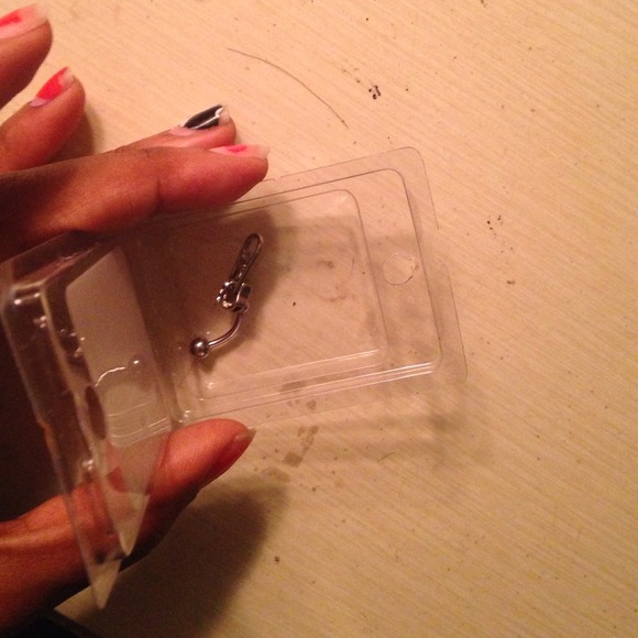 Zipper belly button ring - Picture 2 of 4