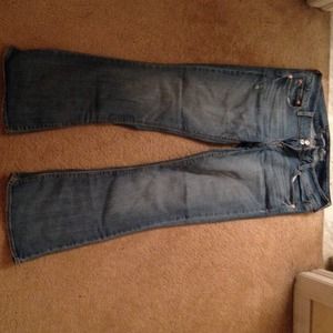 Light wash American Eagle jeans