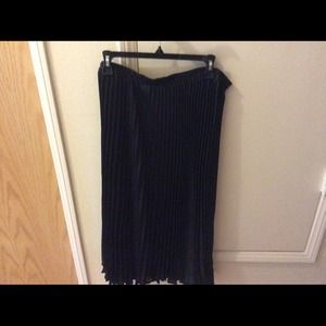 Beautiful Black Flowing Skirt