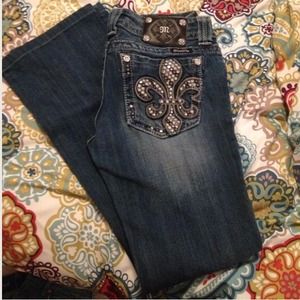 Re-listed Miss me jeans size 28