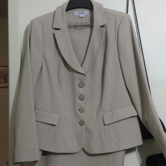 SOLD :-):-):-)Beautiful skirt suit