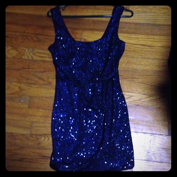 Blue sequined cocktail dress