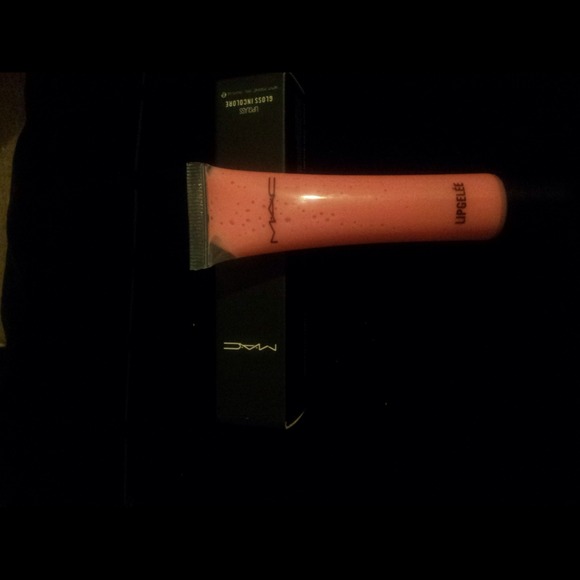 AUTHENTIC MAC LIPGELEE
