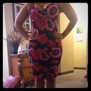 Beautiful💕Pink, Red & Black floral strapped dress