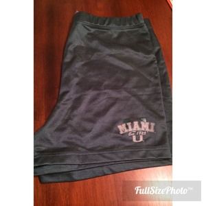 🎀Bundled🎀 Green UM (Miami U) shorts