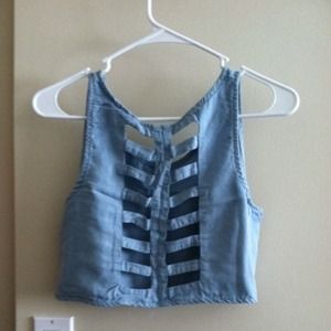 Brandy Melville caged/cut out crop top