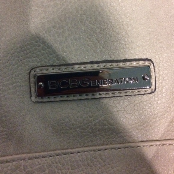 BCBG snake print satchel - Picture 4 of 4