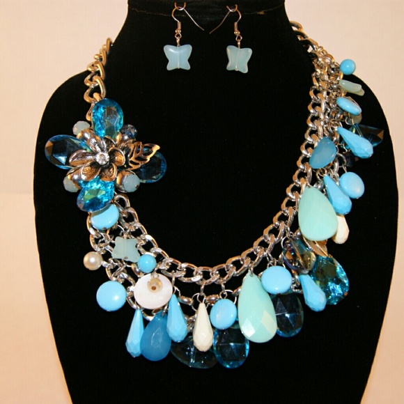Fashion necklace