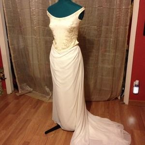 Bridal gown