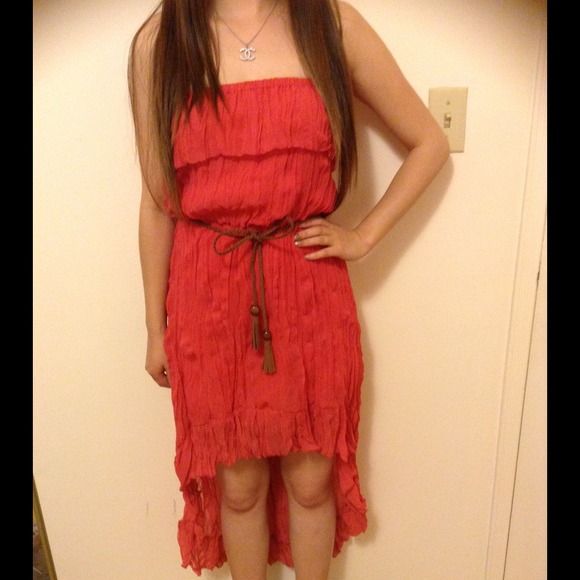 Coral scrunched high-Lo dress - Picture 2 of 2