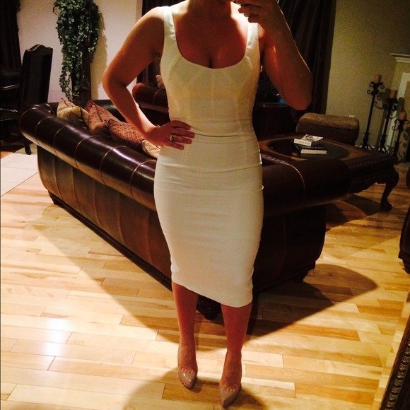 Dolce & Gabbana Cream Linen Tank Dress IT42 - Picture 1 of 5