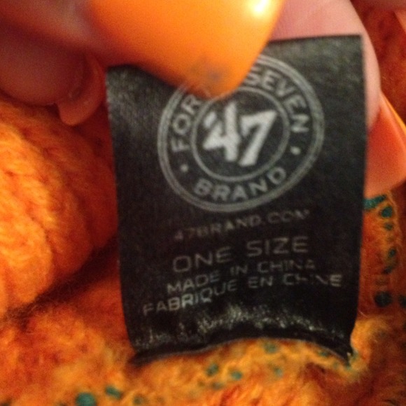 Beanie - Picture 4 of 4
