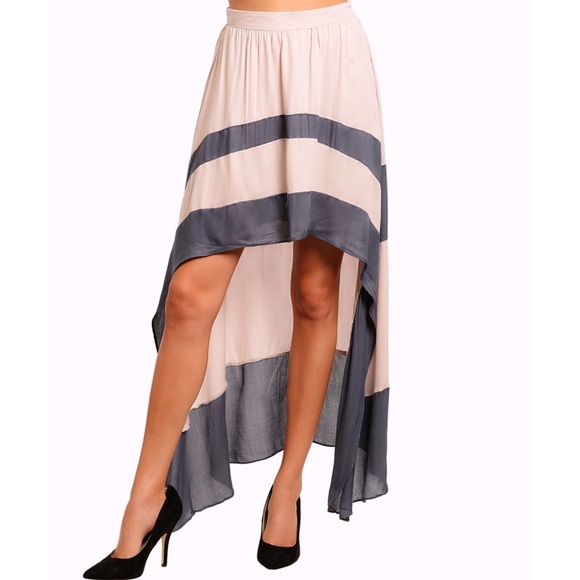 Hi & Low Taupe Charcoal Skirt - Picture 3 of 7