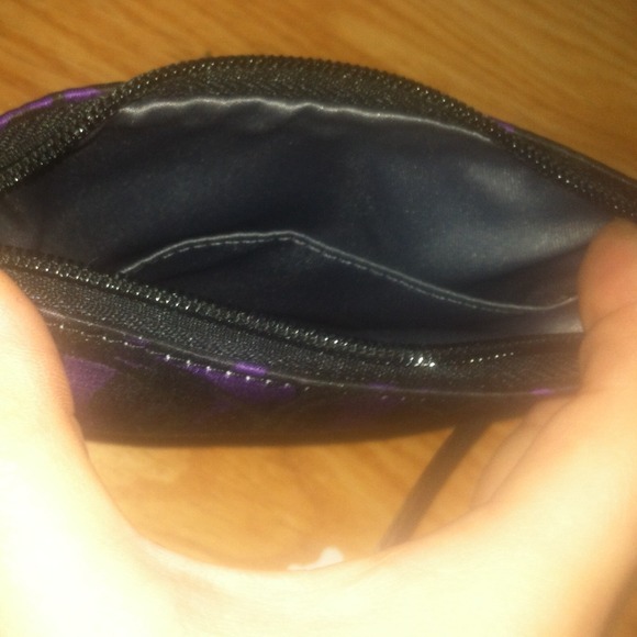 EUC Coach wristlet - Picture 3 of 4