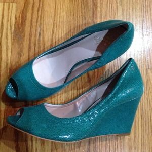 Vince Camuto pump leather shoes size 9.5 new
