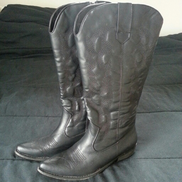 Cowboy boots black