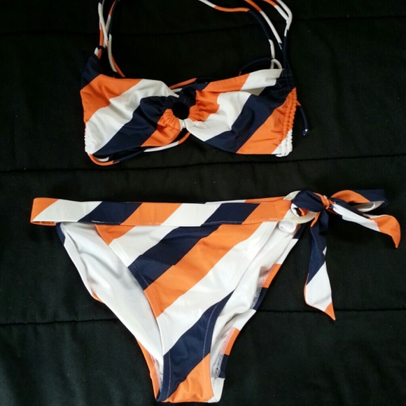 Bathing suit