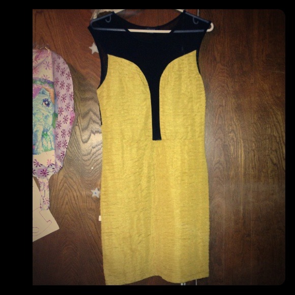 Yellow cocktail dress w/mesh