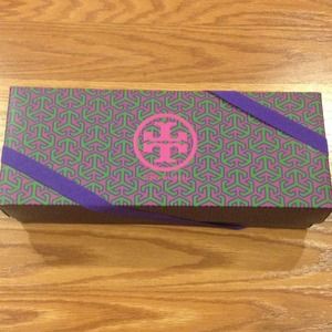 Tory Burch shoe box & original packaging