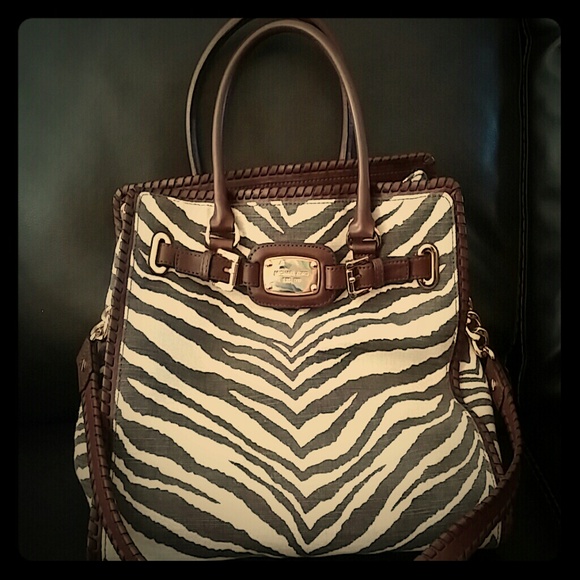 Michael Kors large tote tiger print