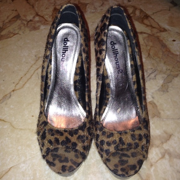 Leopard heels - Picture 2 of 3