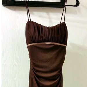 Brown dress