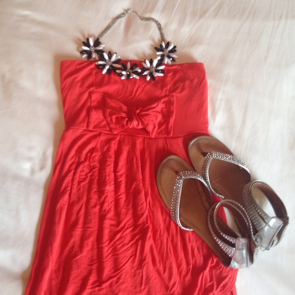Strapless Coral Bow Dress- Wet Seal