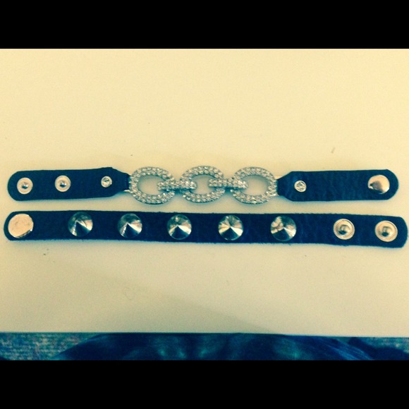 Bracelets - Picture 2 of 2