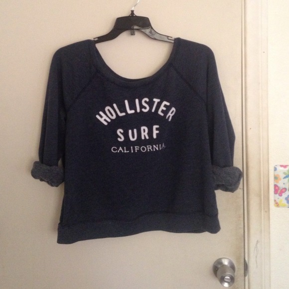 ❌ SOLD ❌ Hollister Crew Pullover