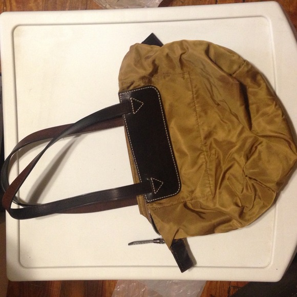Dooney & Bourke handbag - Picture 4 of 4