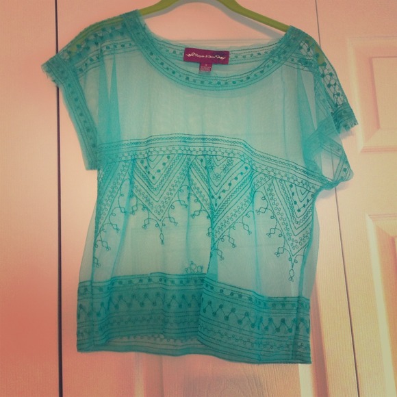 Green blue top
