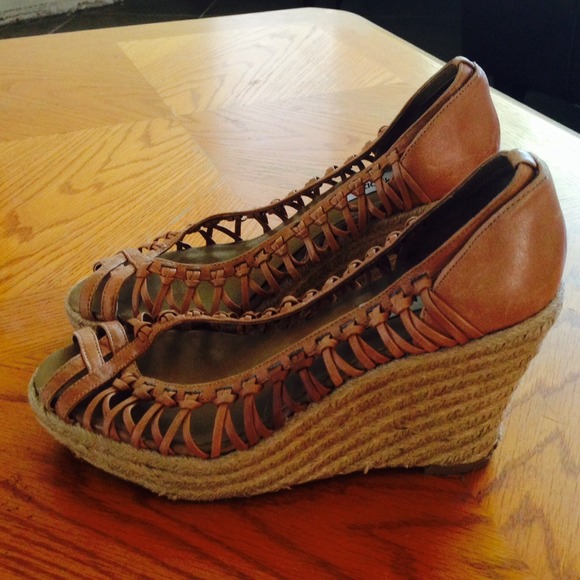 Madden Girl Shoes - Leather brown Steve madden  4 inch heels