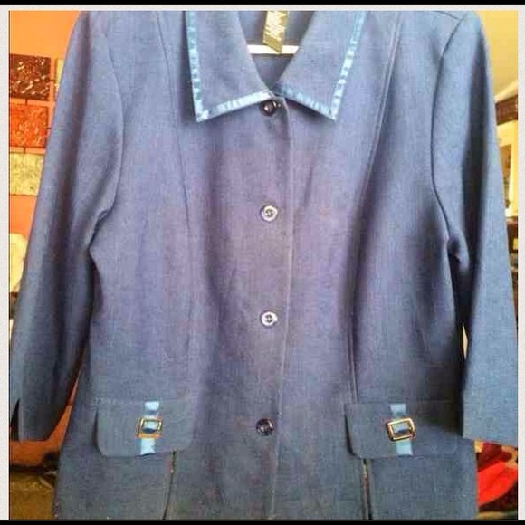 🙀FREE W/PURCHASE $25🙀TAILORED SUIT JACKET NAVY - Picture 2 of 4