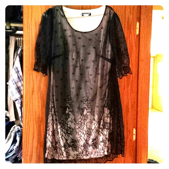 Venus black lace dress