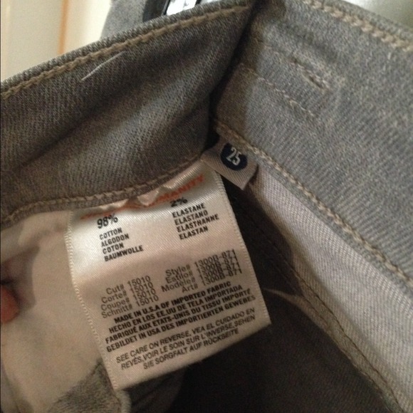 Denim - Picture 3 of 4