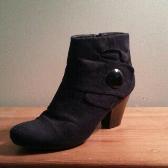 SALE~LIMITED TIME! Ankle boots