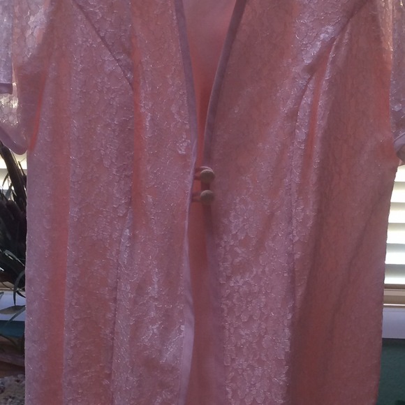 🔻90's VINTAGE BEAUTIFUL LACE OVERLAY PINK DRESS! - Picture 3 of 4