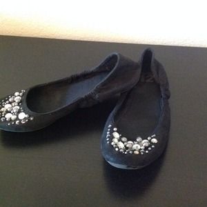 Report Shoes - cute and comfy flats by R2 sz 6 Report Shoes - cute and comfy flats by R2 sz 6