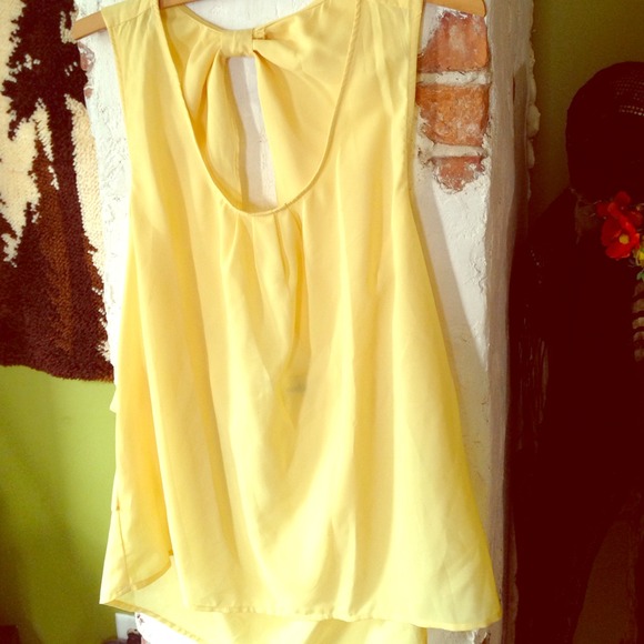 Stunning Sunshine Yellow Flowing Tank