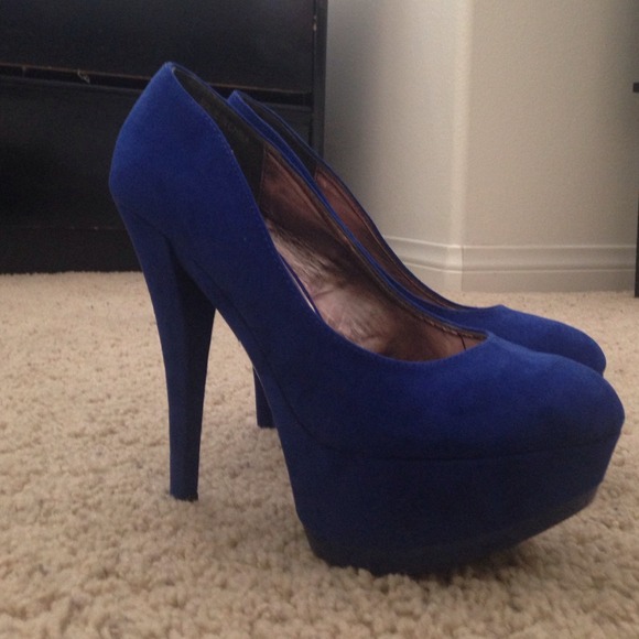 Blue suede heels forever 21