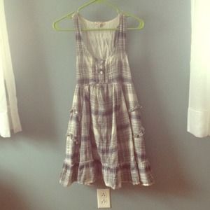 Fun and flirt gray and creme baby doll dress