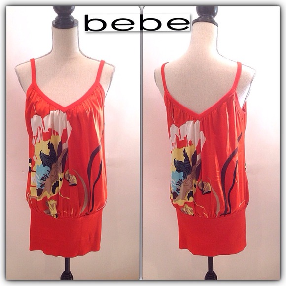 bebe Tops - Bebe Abstract Flower Top