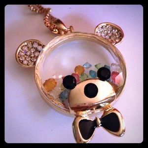 Teddy necklace