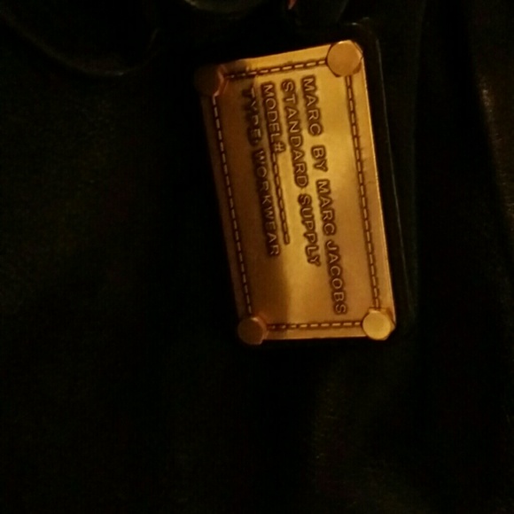 PRICE REDUCTION ??????Marc by marc jacobs satchel - Picture 3 of 3