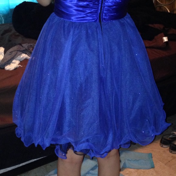 Sparkly blue cocktail prom dress - Picture 3 of 3