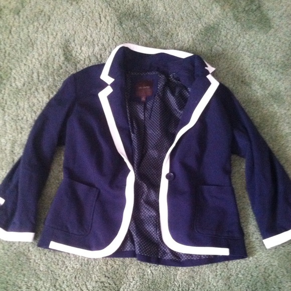 Limited blazer