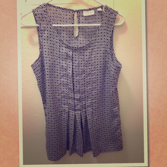 New York & Company Sleeveless Blouse
